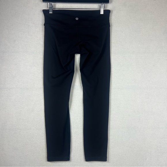 Lululemon Leggings Size 6 *FLAW* - Picture 2 of 8
